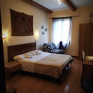  Apartment Ca Tron Next To Rialto Bridge Italy