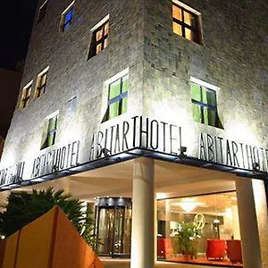 Abitart 4*, Roma Italia